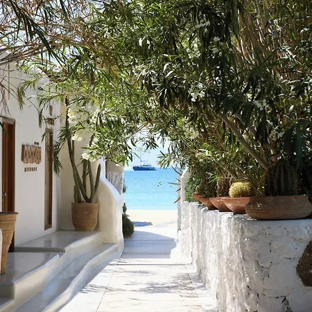 Nammos Mykonos Psarrou